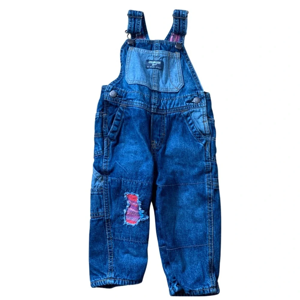 Oshkosh B’gosh Vestbak denim flannel red overalls, size 12 months